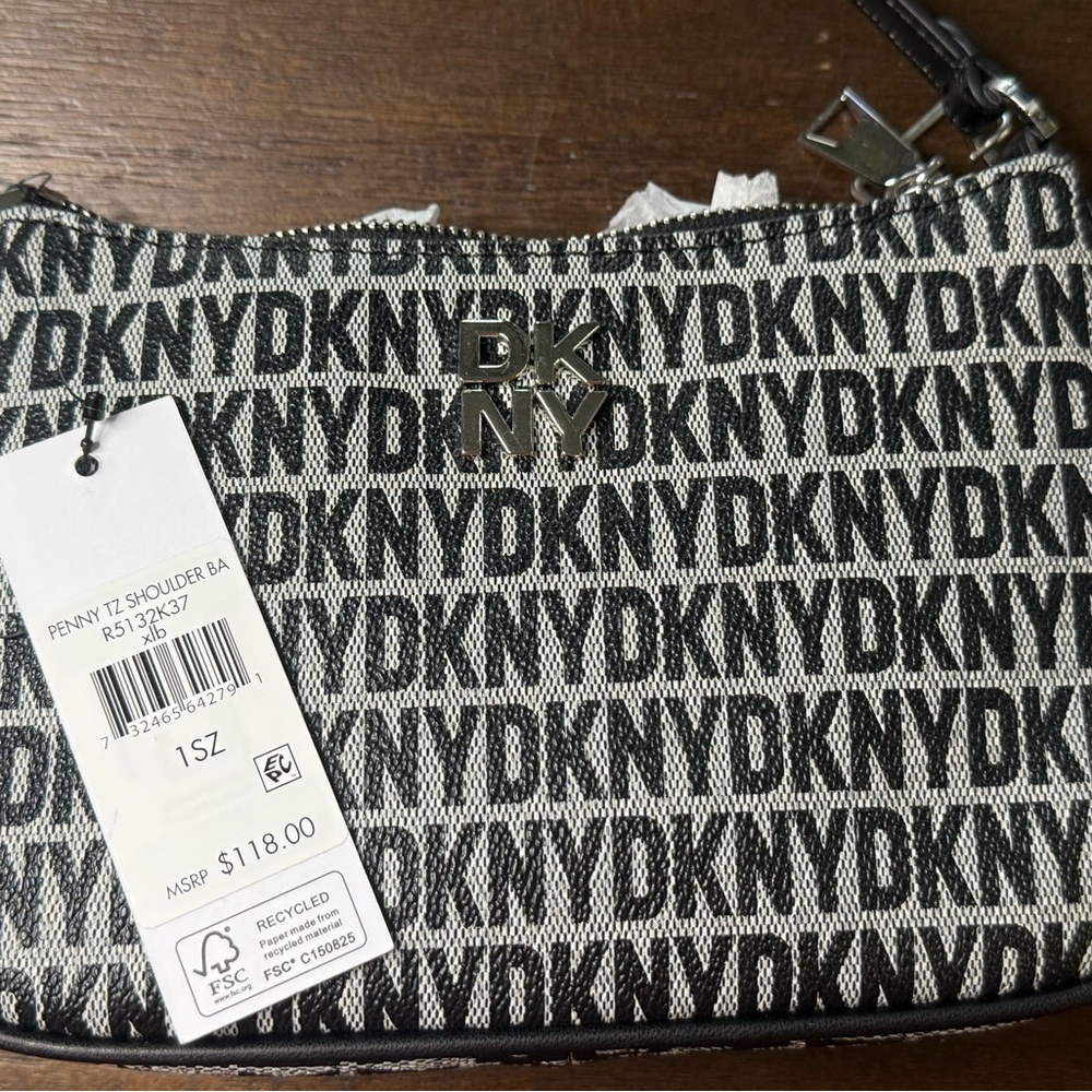 NWT- DKNY Monochrome Logo Purse